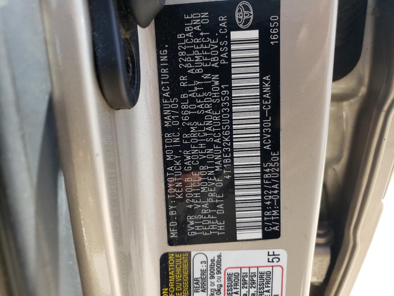 Photo 10 from auction – 2005 TOYOTA CAMRY LE with VIN 4T1BE32K65U033591