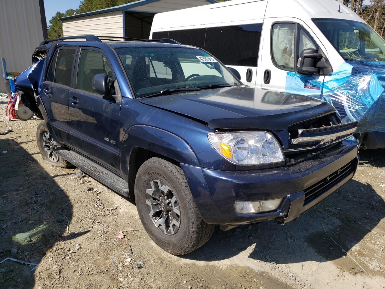 TOYOTA 4RUNNER SR 2005 with VIN JTEBU14RX58049352 - Photo from auction