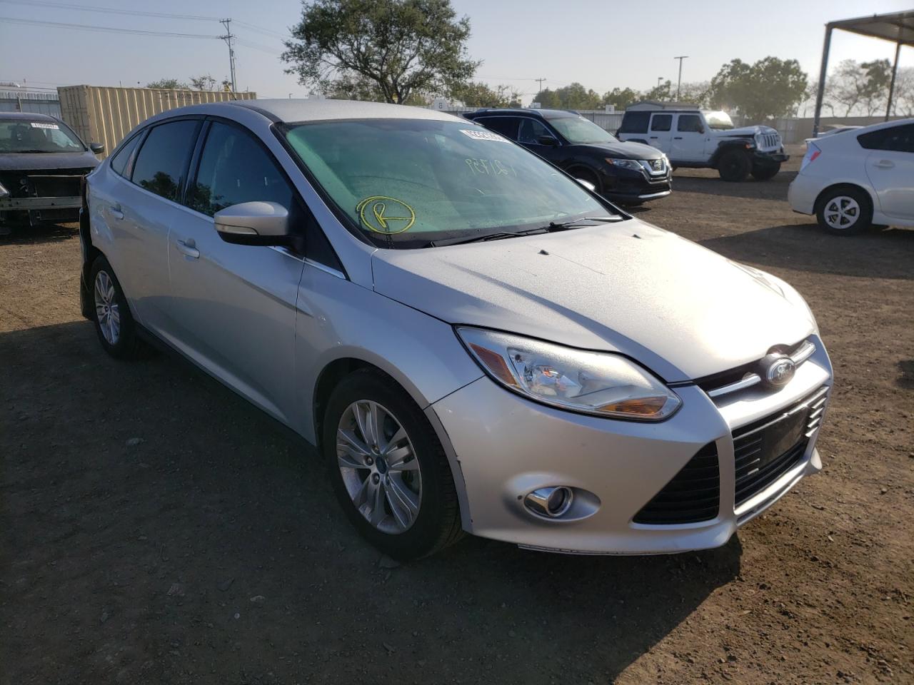 FORD FOCUS SEL 2012 with VIN 1FAHP3H26CL416472 - Photo from auction