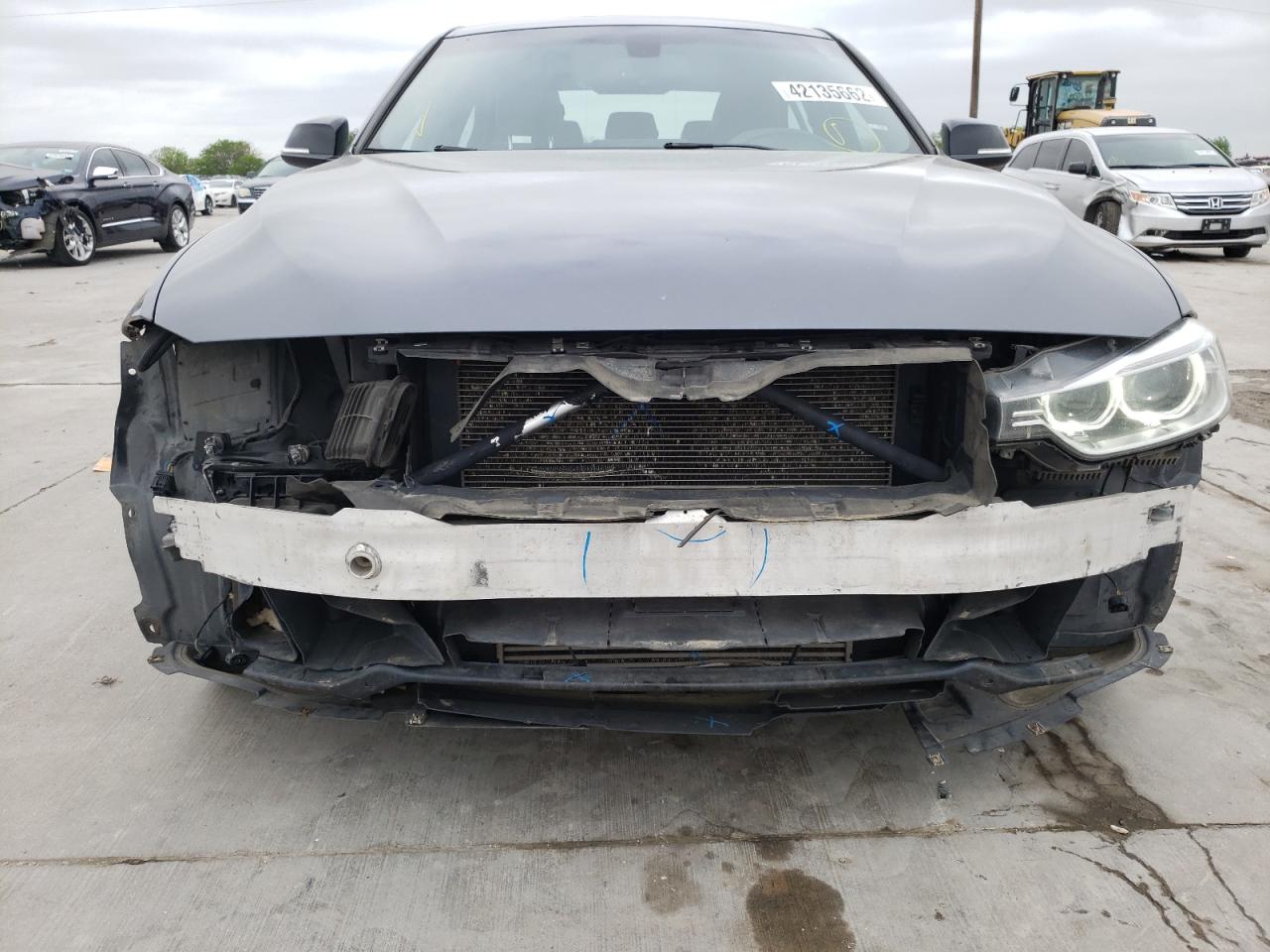 Photo 9 from auction – 2013 BMW 328 XI with VIN WBA3B3C55DF537821