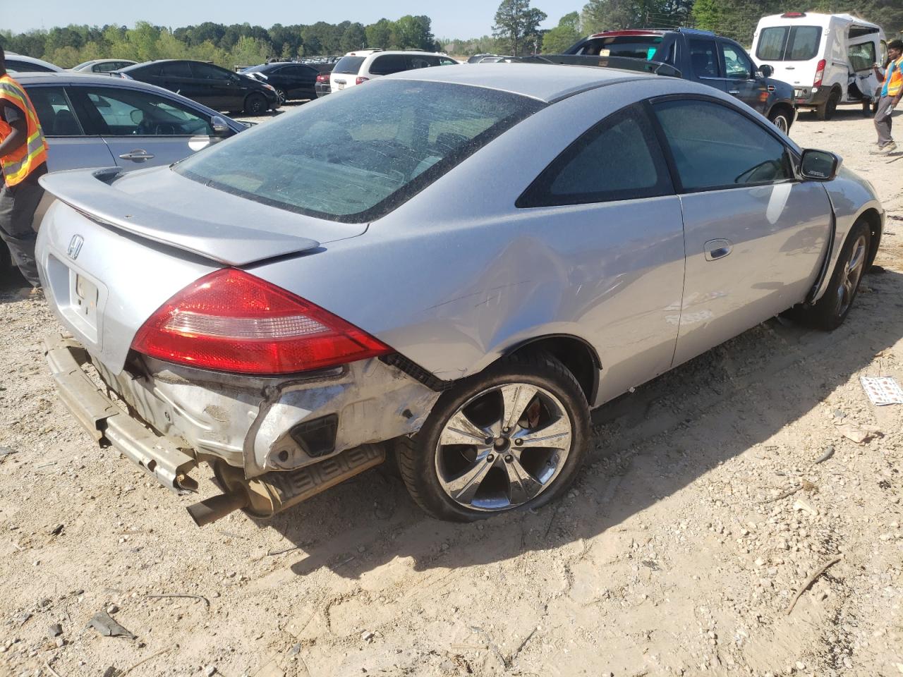 Photo 4 from auction – 2003 HONDA ACCORD EX with VIN 1HGCM72633A006287