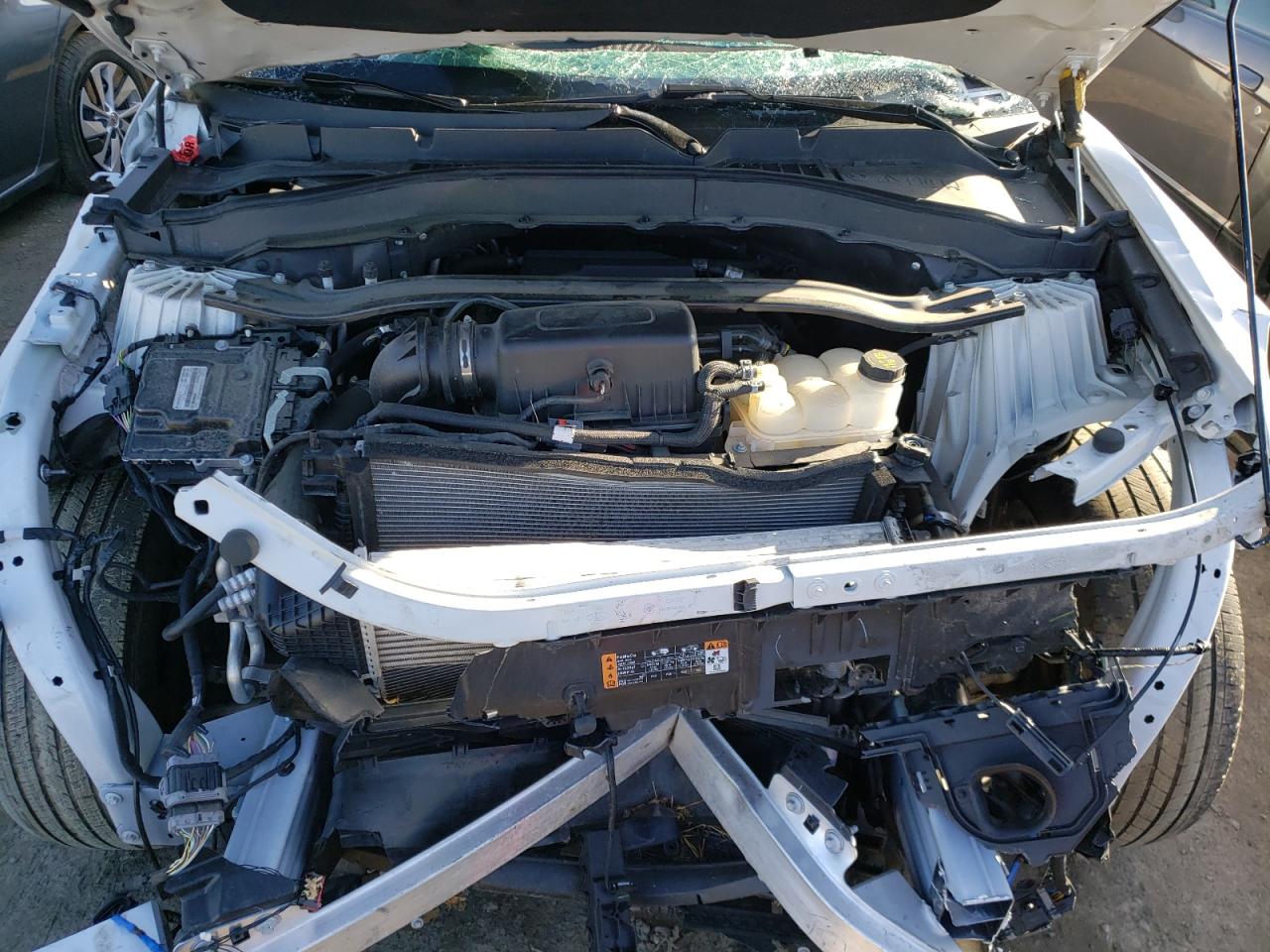 Photo 7 from auction – 2020 FORD EXPLORER L with VIN 1FMSK8FH3LGC04703