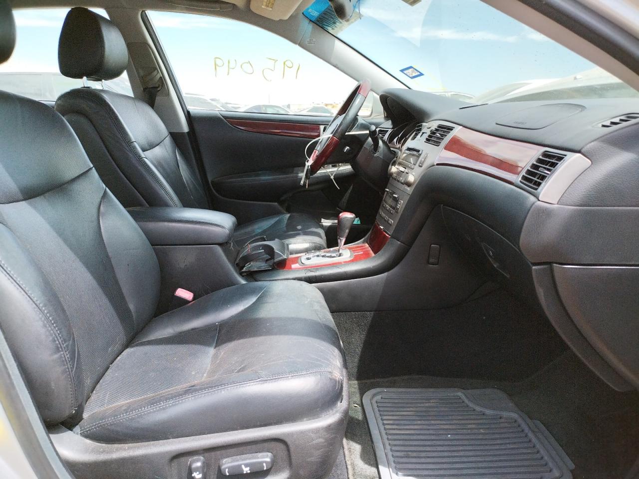 Photo 5 from auction – 2006 LEXUS ES 330 with VIN JTHBA30GX65174365