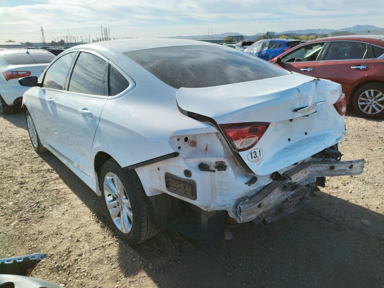 Photo 3 from auction – 2015 CHRYSLER 200 LIMITE with VIN 1C3CCCAB2FN635601