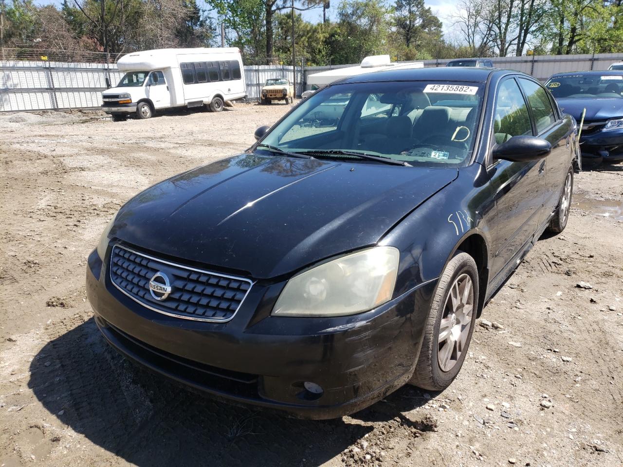 Photo 2 from auction – 2005 NISSAN ALTIMA S with VIN 1N4AL11D35C125332