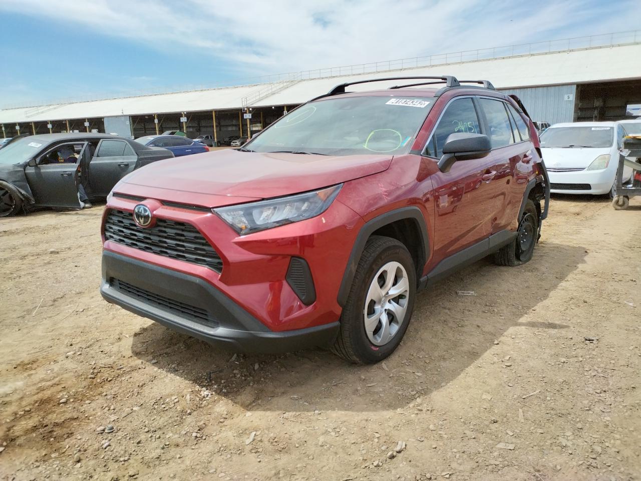 Photo 2 from auction – 2021 TOYOTA RAV4 LE with VIN 2T3H1RFV8MW136451