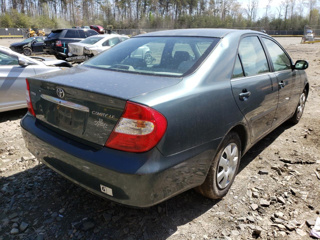 Photo 4 from auction – 2004 TOYOTA CAMRY LE with VIN 4T1BE32K64U356196