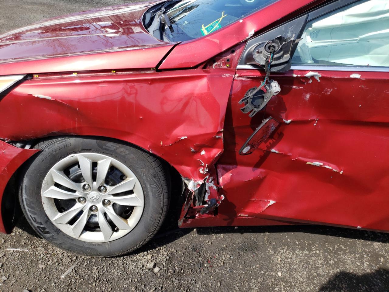 Photo 9 from auction – 2011 HYUNDAI SONATA GLS with VIN 5NPEB4AC8BH180480