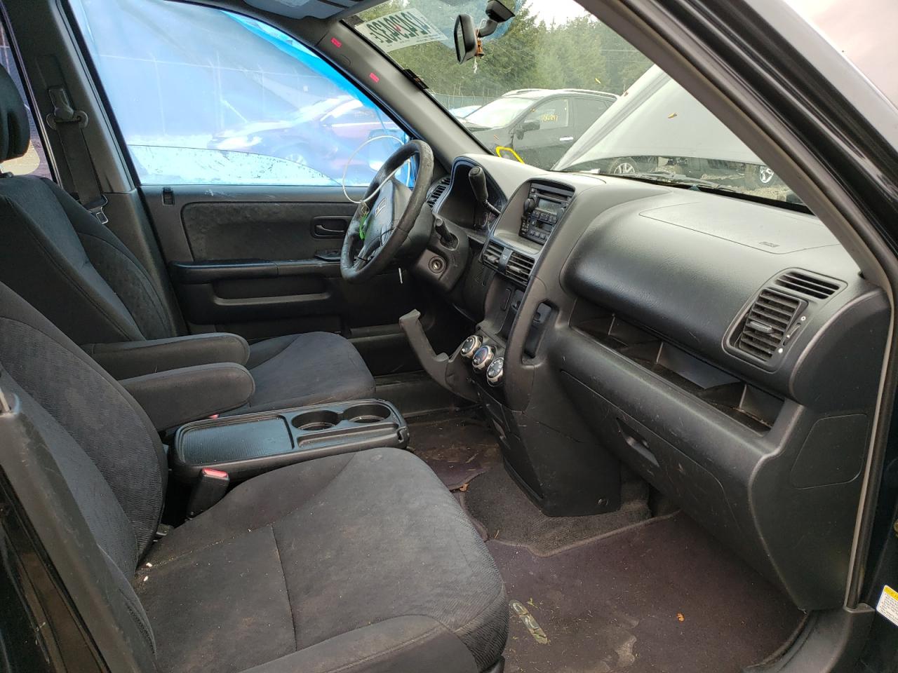 Photo 5 from auction – 2005 HONDA CR-V LX with VIN SHSRD68595U301012