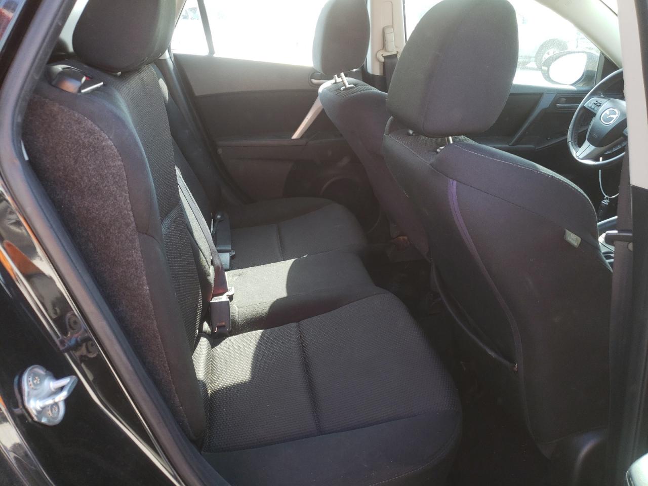 Photo 6 from auction – 2012 MAZDA 3 S with VIN JM1BL1L95C1686048