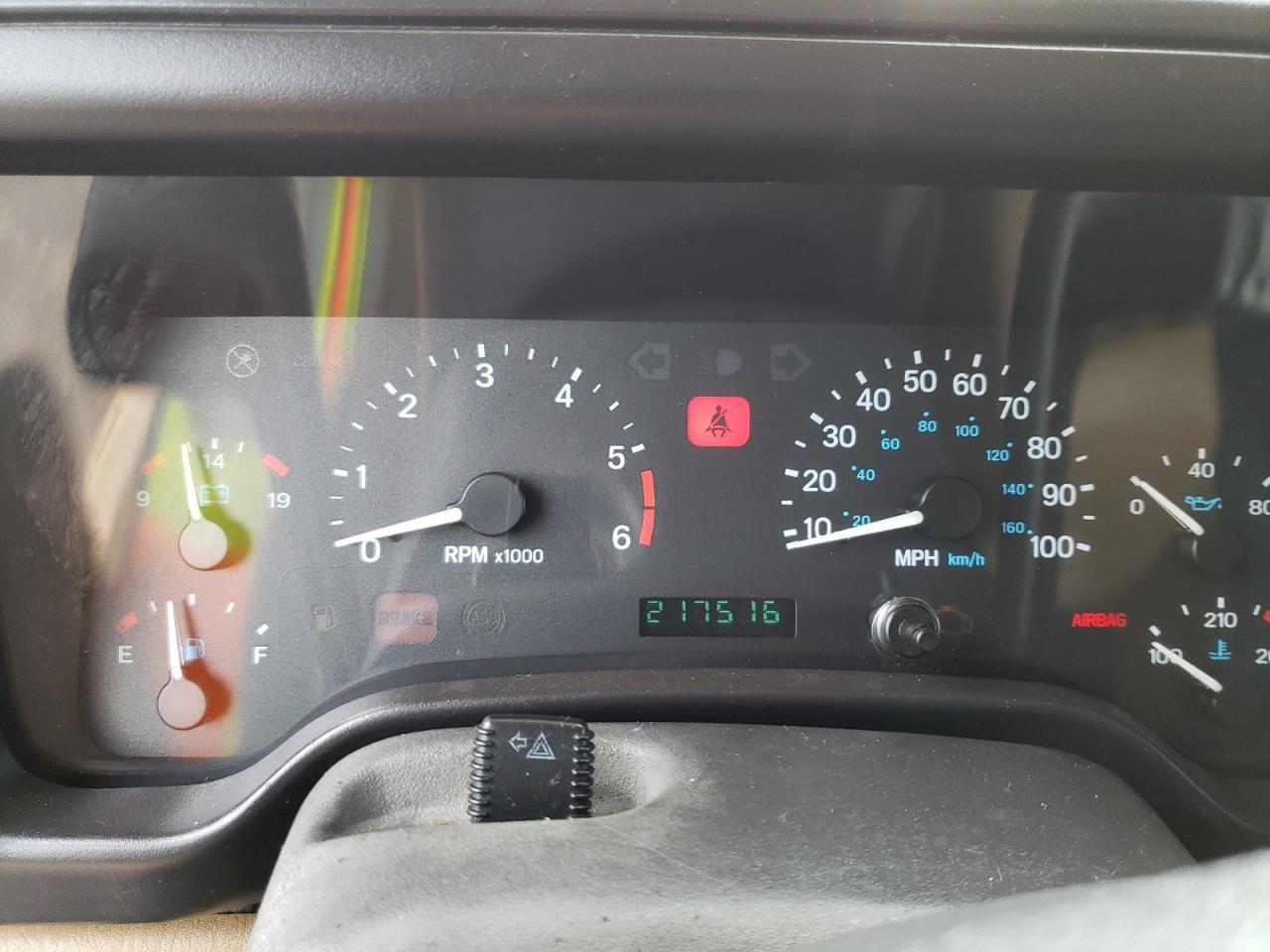 Photo 8 from auction – 2000 JEEP WRANGLER / with VIN 1J4FA59S7YP739307
