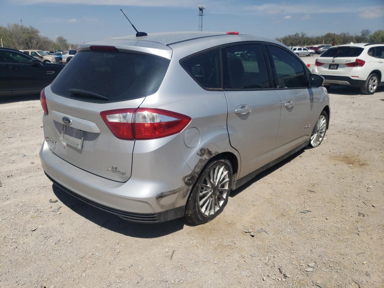 Photo 4 from auction – 2013 FORD C-MAX SE with VIN 1FADP5AUXDL509132