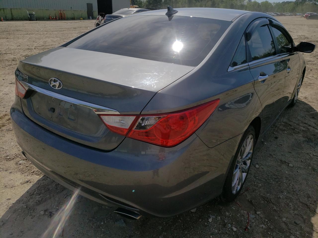 صورة رقم 4 من المزاد - 2011 HYUNDAI SONATA SE مع VIN 5NPEC4AC4BH119950