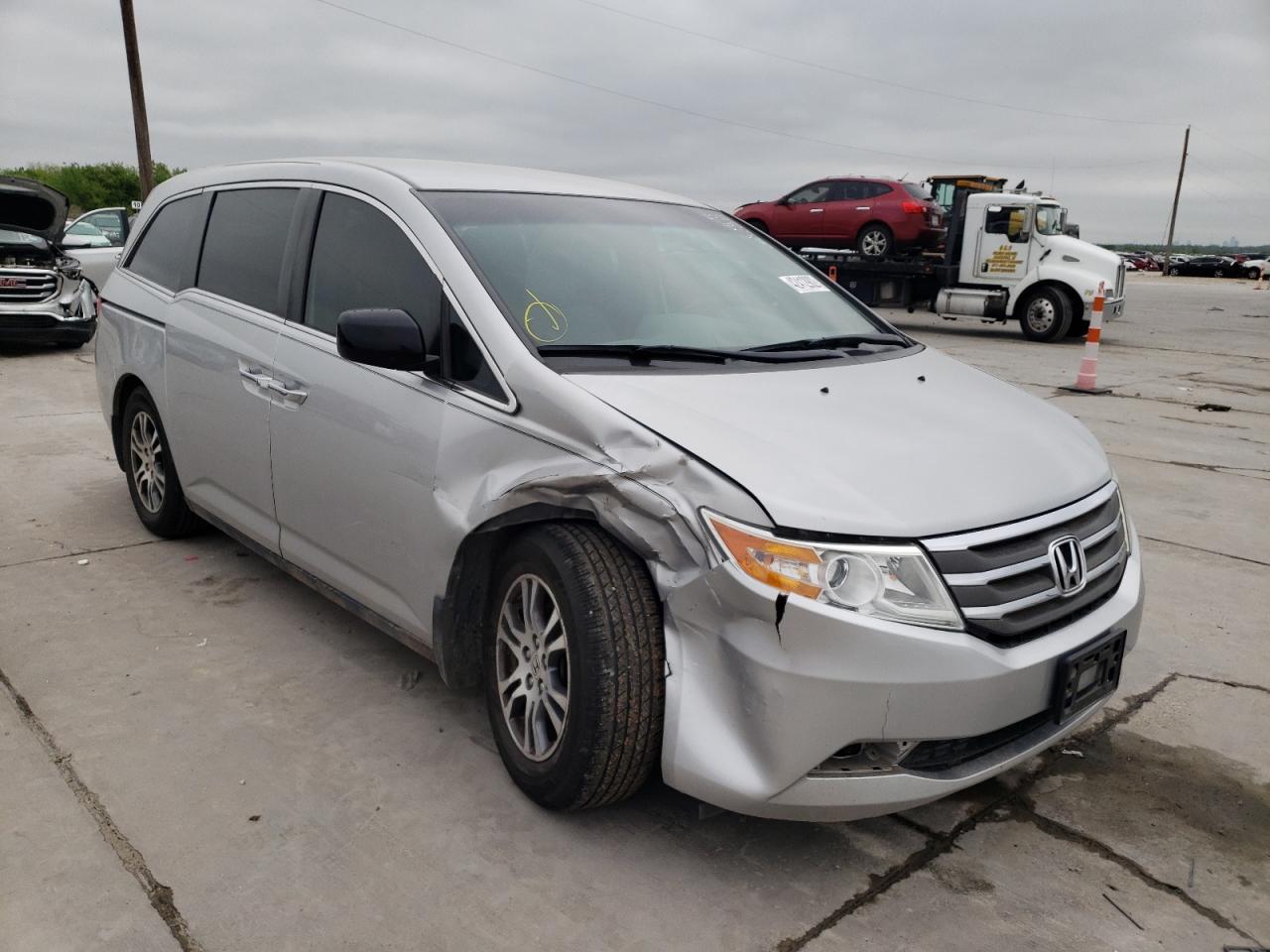 HONDA ODYSSEY EX 2012 with VIN 5FNRL5H4XCB133907 - Photo from auction