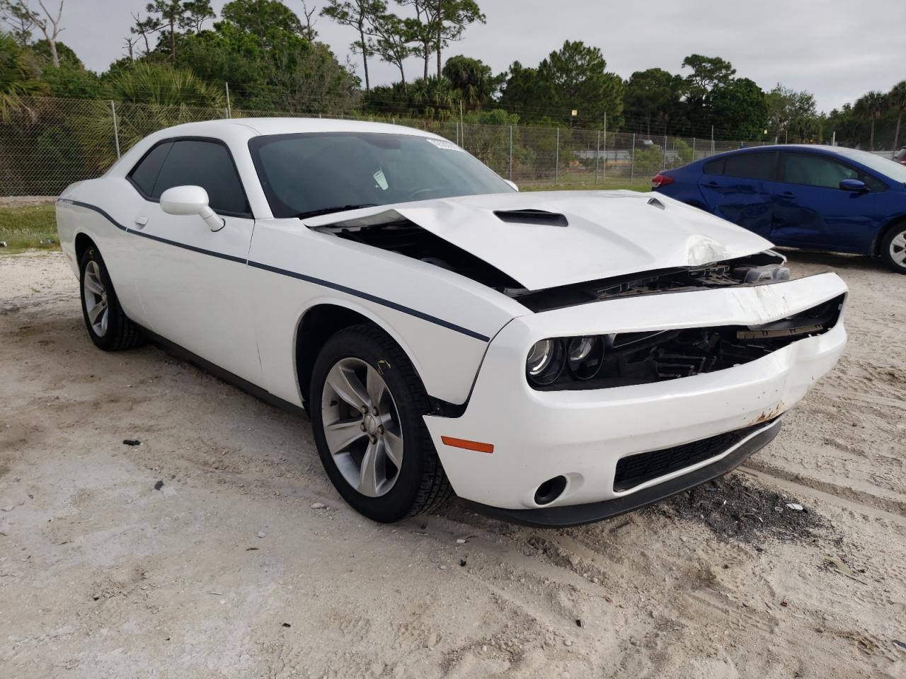 DODGE CHALLENGER 2016 with VIN 2C3CDZAG2GH326023 - Photo from auction