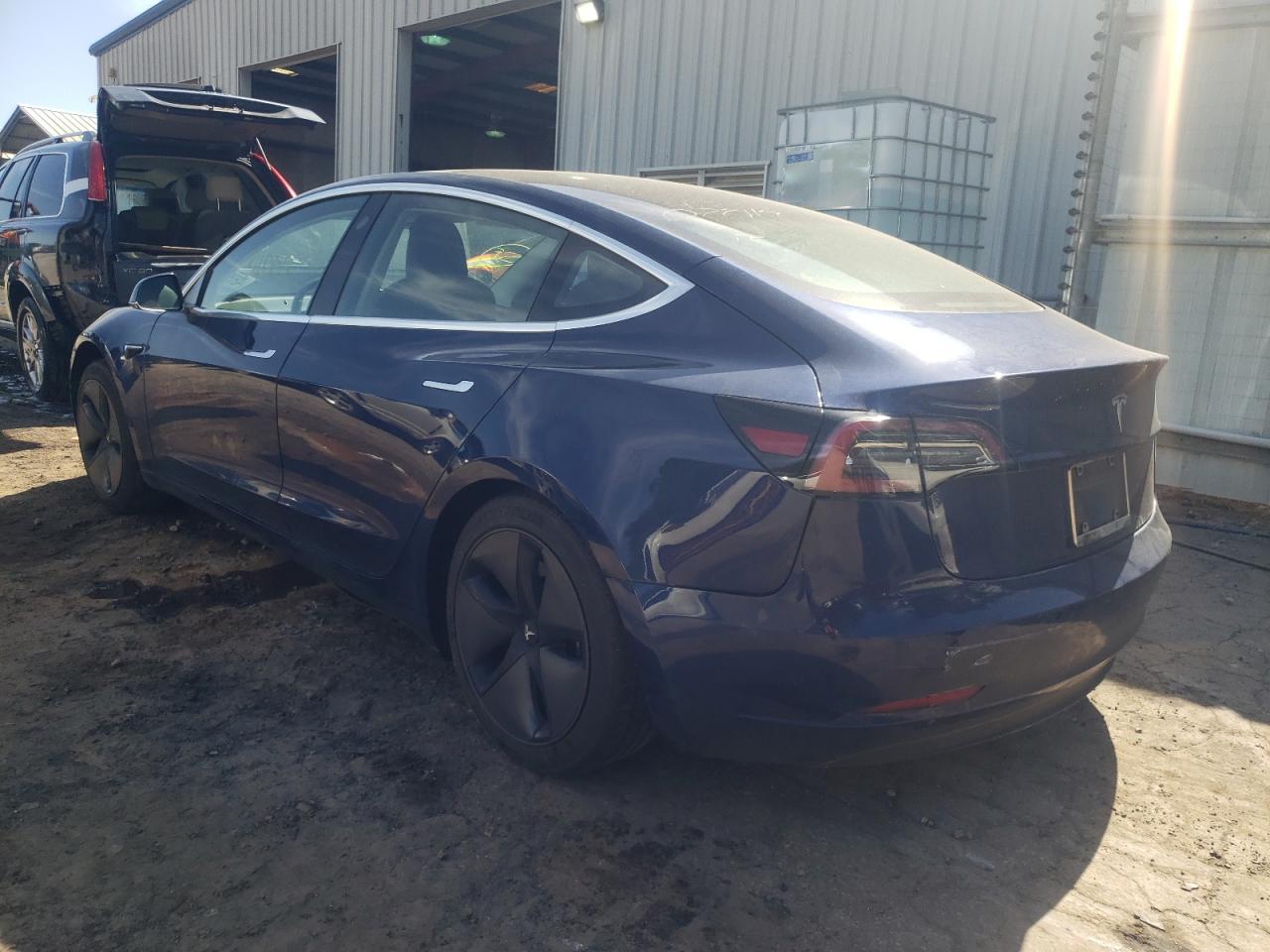 Photo 3 from auction – 2018 TESLA MODEL 3 with VIN 5YJ3E1EA6JF078114