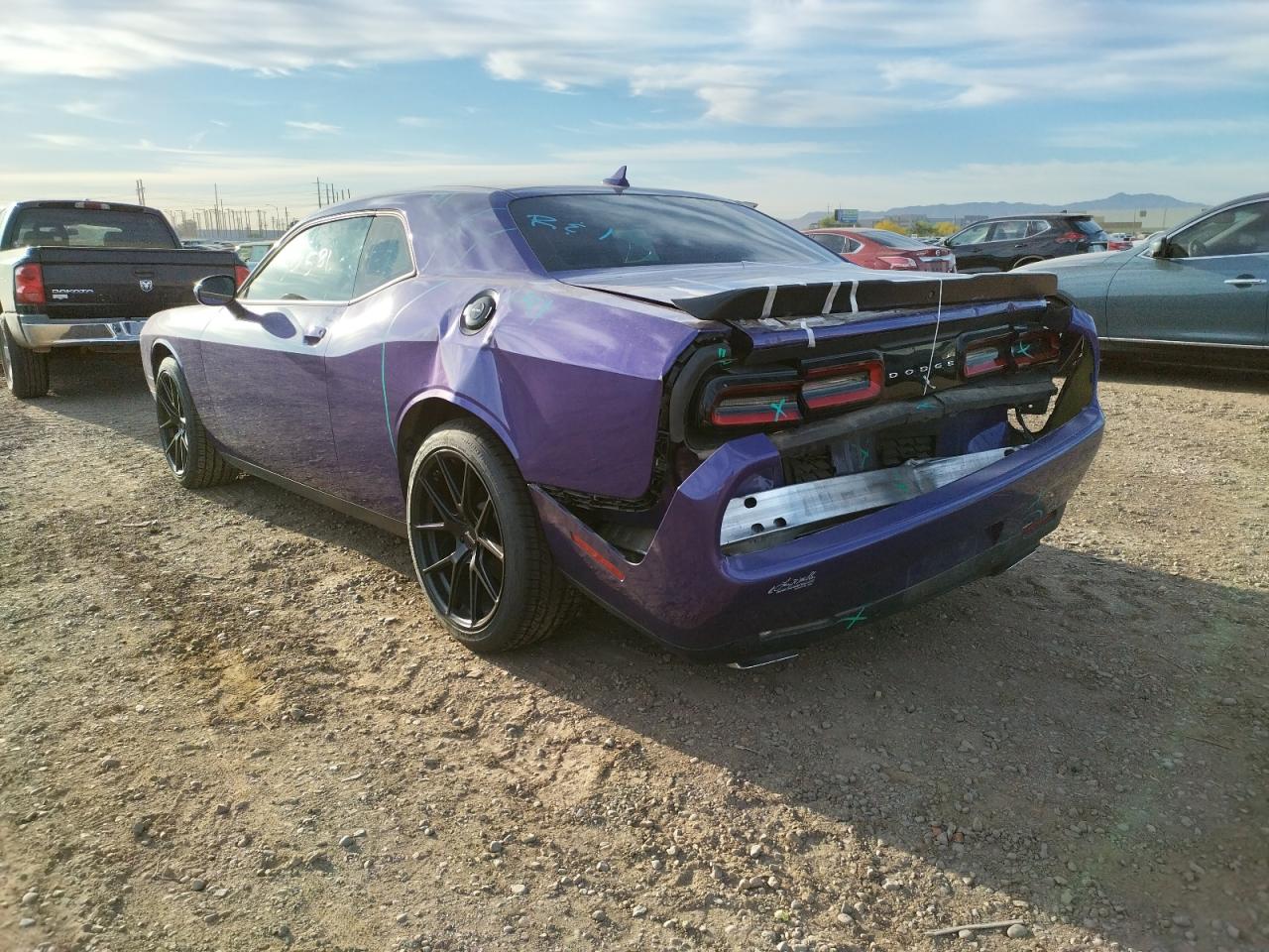 Photo 3 from auction – 2019 DODGE CHALLENGER with VIN 2C3CDZAG4KH537197