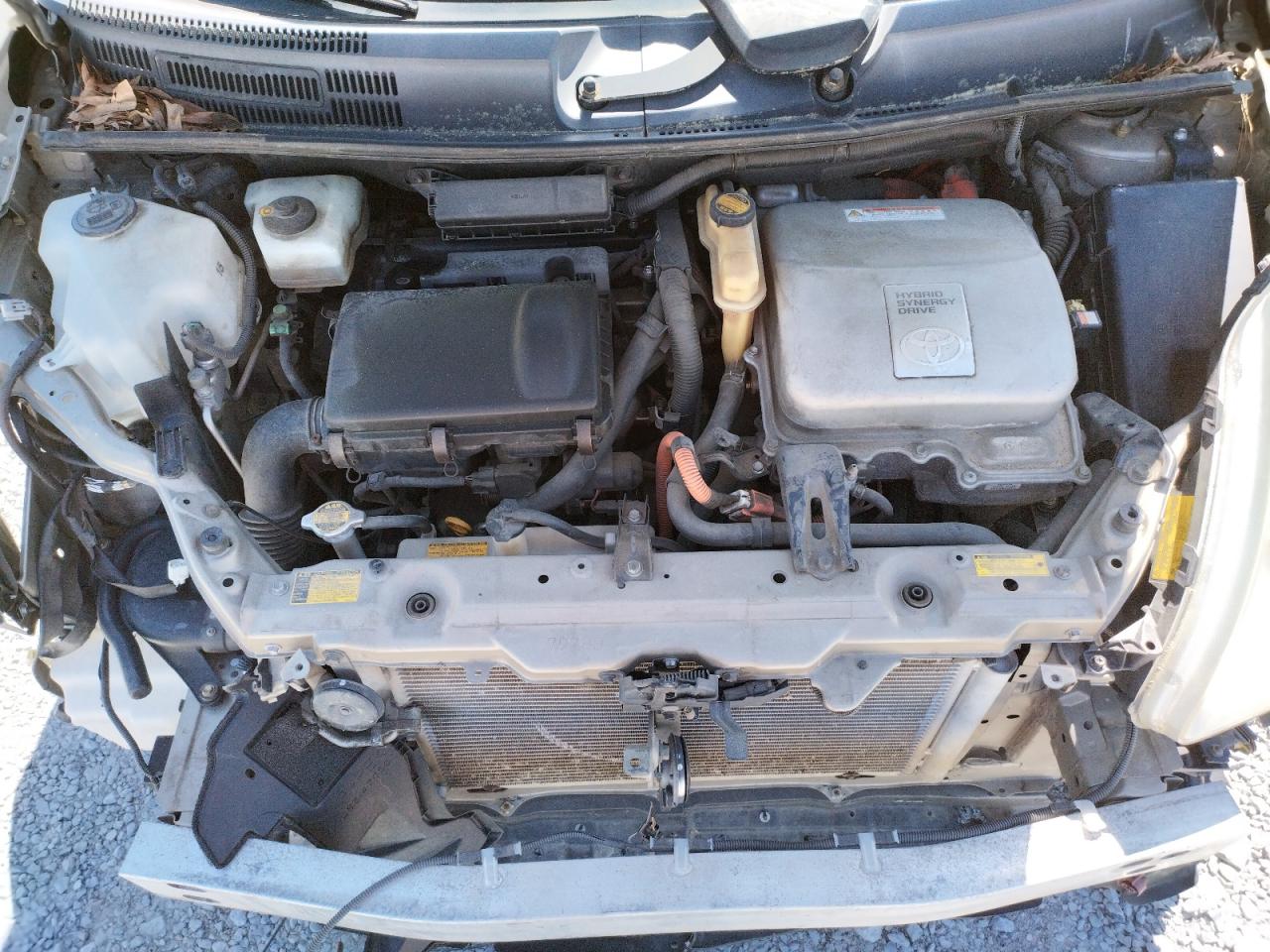 Photo 7 from auction – 2004 TOYOTA PRIUS with VIN JTDKB20U540114180
