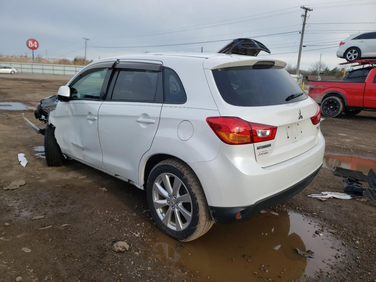 Photo 3 from auction – 2015 MITSUBISHI OUTLANDER with VIN 4A4AR3AU8FE019994