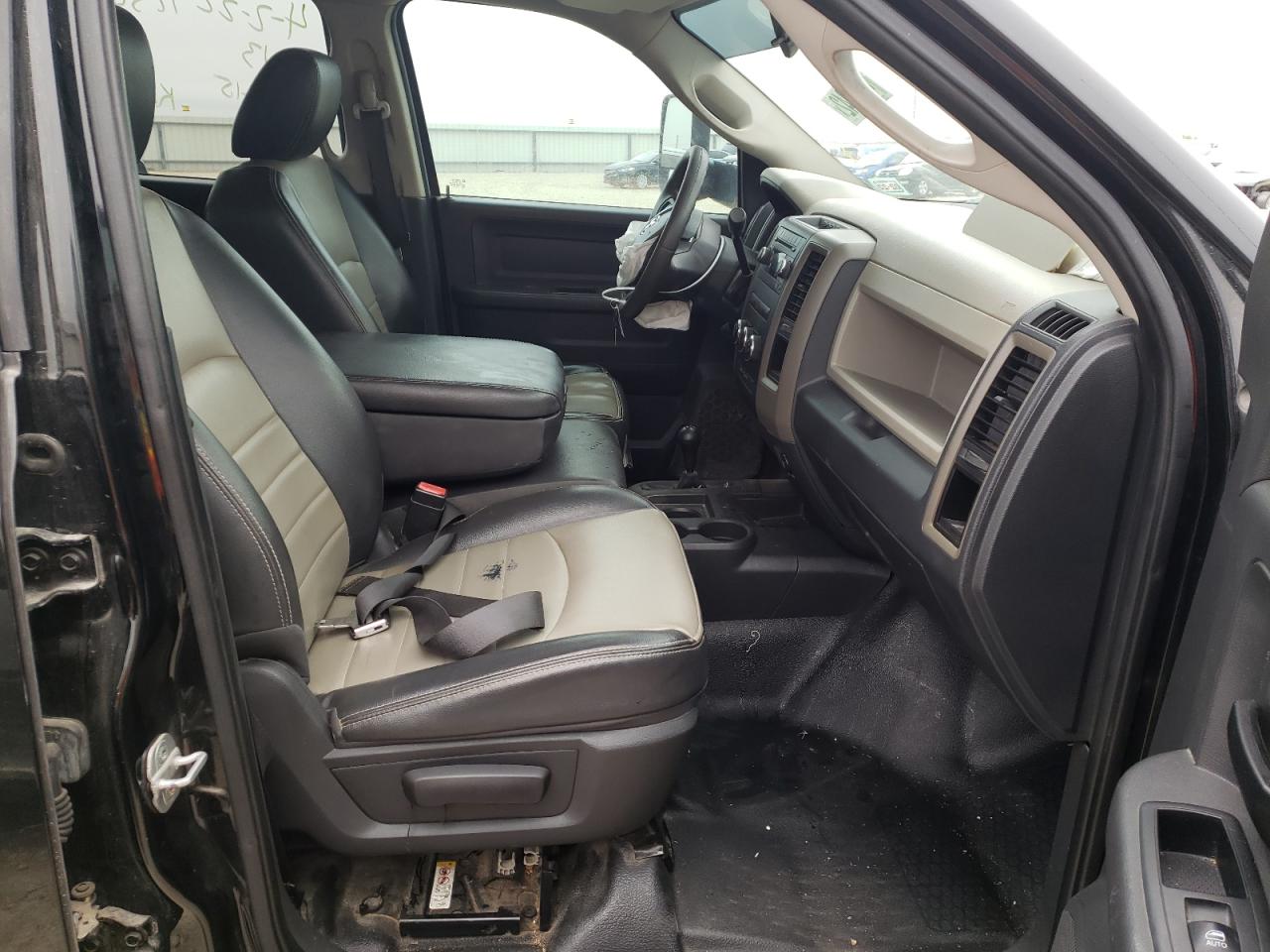 Фото 5 с аукциона – 2012 DODGE RAM 3500 S с VIN 3C63DRGLXCG115525