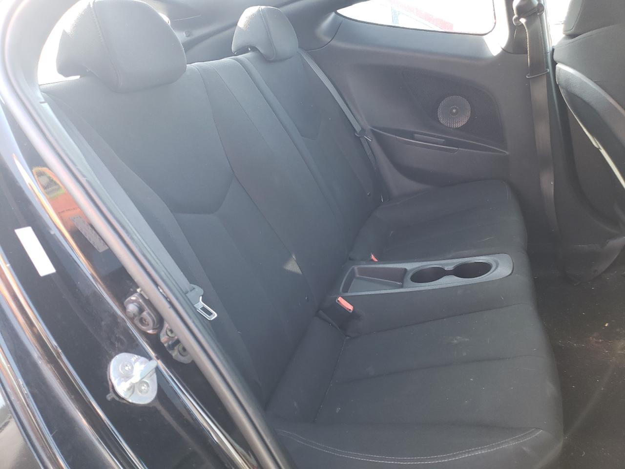 Zdjęcie 6 z aukcji – 2016 HYUNDAI VELOSTER z VIN KMHTC6AD9GU277544
