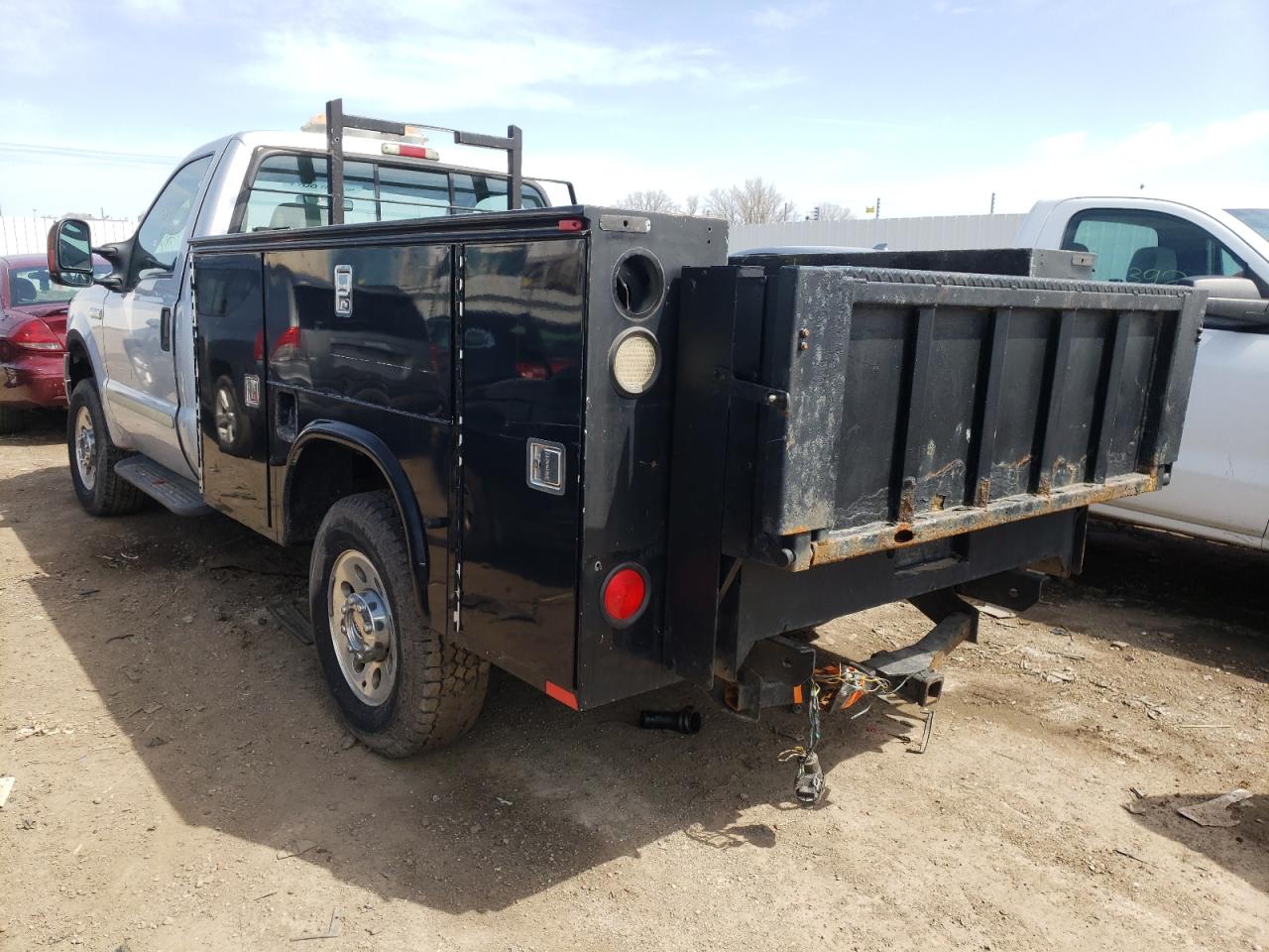 Photo 3 from auction – 2005 FORD F250 SUPER with VIN 1FTNF21555EB82654