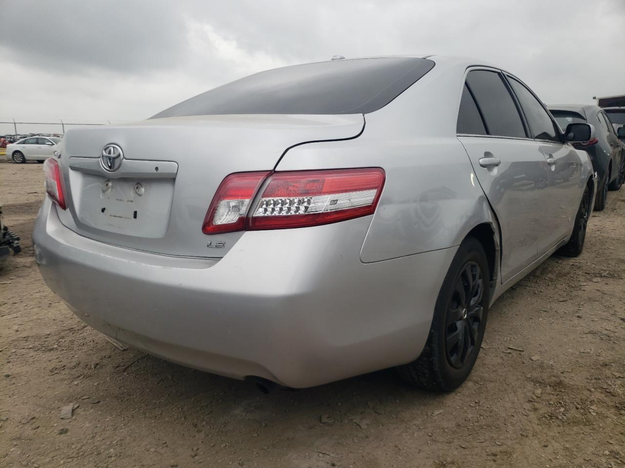 Photo 4 from auction – 2011 TOYOTA CAMRY BASE with VIN 4T1BF3EK3BU643680