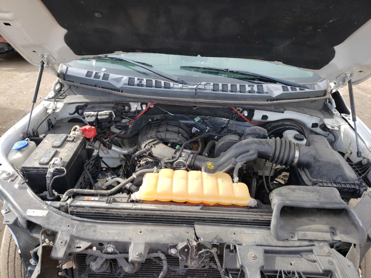 Photo 7 from auction – 2016 FORD F150 with VIN 1FTMF1C82GKD08731