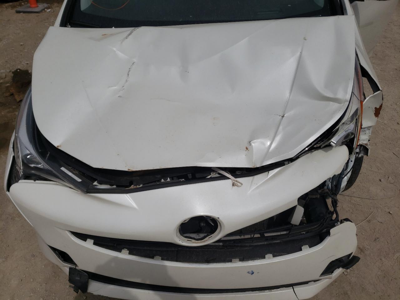 Photo 7 from auction – 2016 TOYOTA PRIUS with VIN JTDKARFU2G3507740