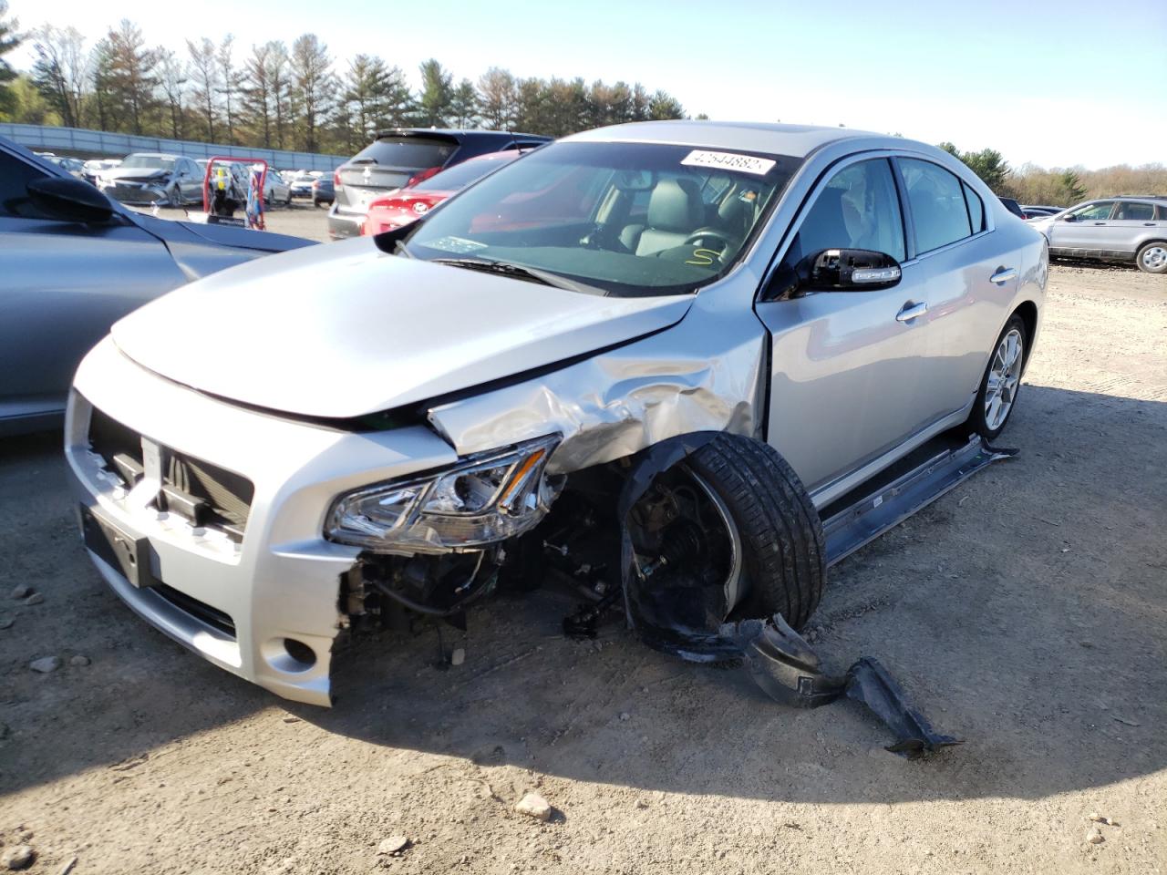 Photo 2 from auction – 2014 NISSAN MAXIMA S with VIN 1N4AA5AP1EC431906