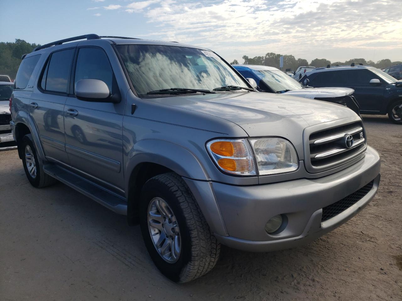 TOYOTA SEQUOIA LI 2004 with VIN 5TDBT48A64S224705 - Photo from auction