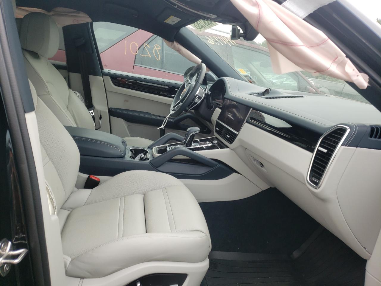 Photo 5 from auction – 2021 PORSCHE CAYENNE CO with VIN WP1BA2AY1MDA40736
