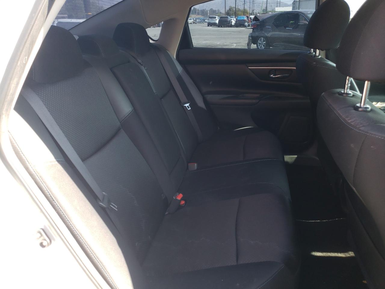 Photo 6 from auction – 2016 NISSAN ALTIMA 2.5 with VIN 1N4AL3AP9GN391242