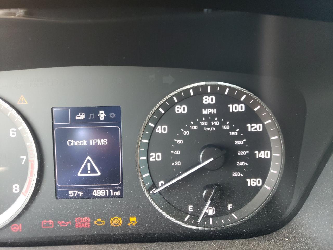 Photo 8 from auction – 2016 HYUNDAI SONATA SPO with VIN 5NPE34AF4GH272913