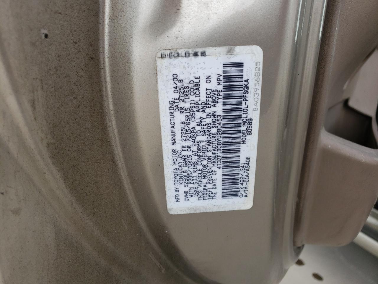 Photo 10 from auction – 2000 TOYOTA SIENNA LE with VIN 4T3ZF13C8YU280453