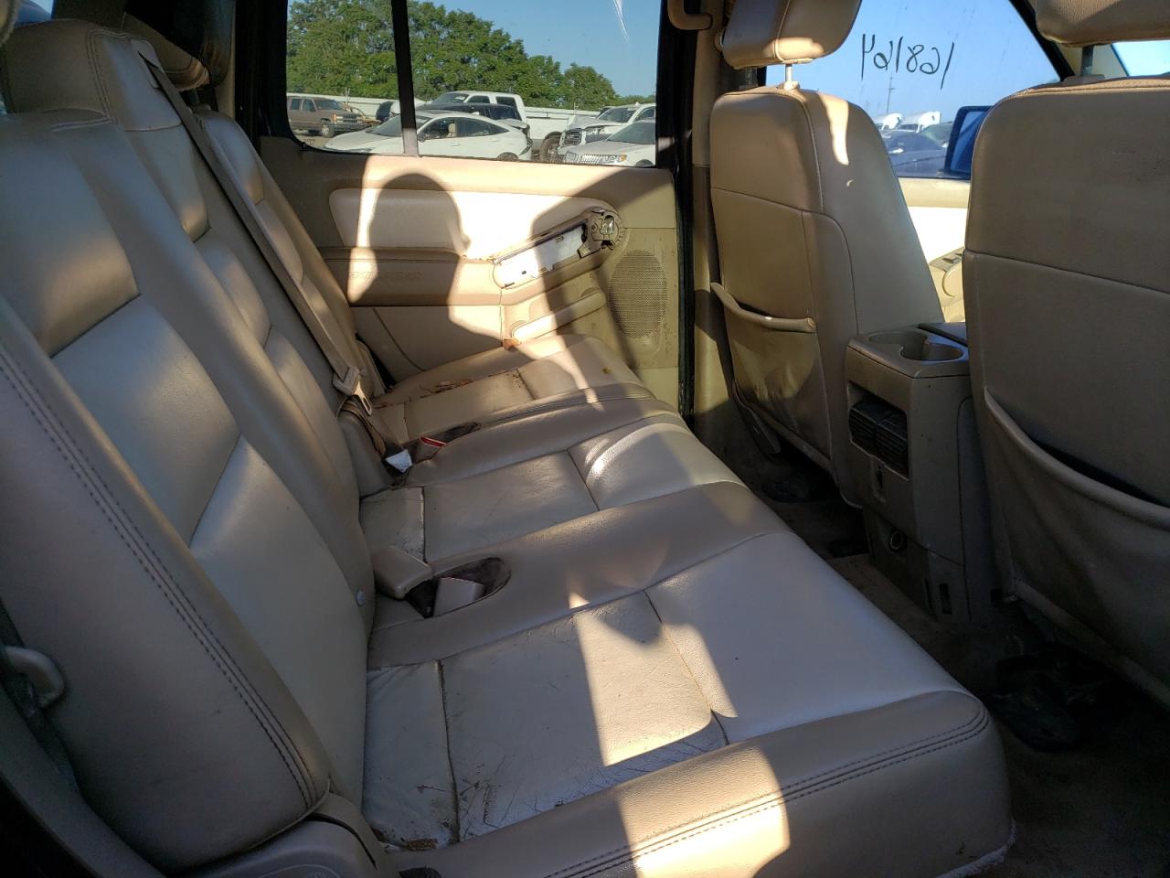 Photo 6 from auction – 2007 FORD EXPLORER X with VIN 1FMEU63817UA59295