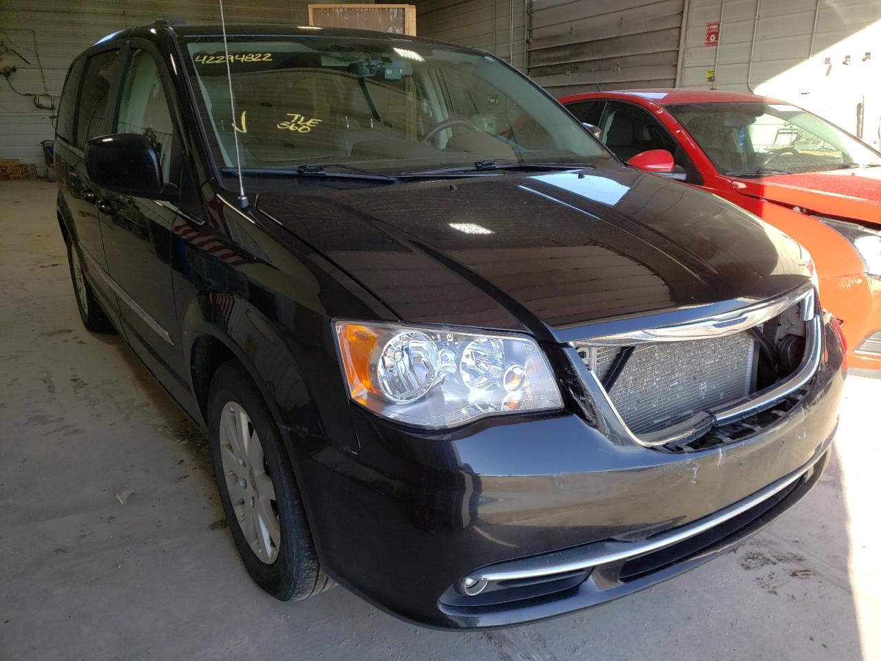 Photo 1 from auction – 2012 CHRYSLER TOWN & COU with VIN 2C4RC1BG7CR386778