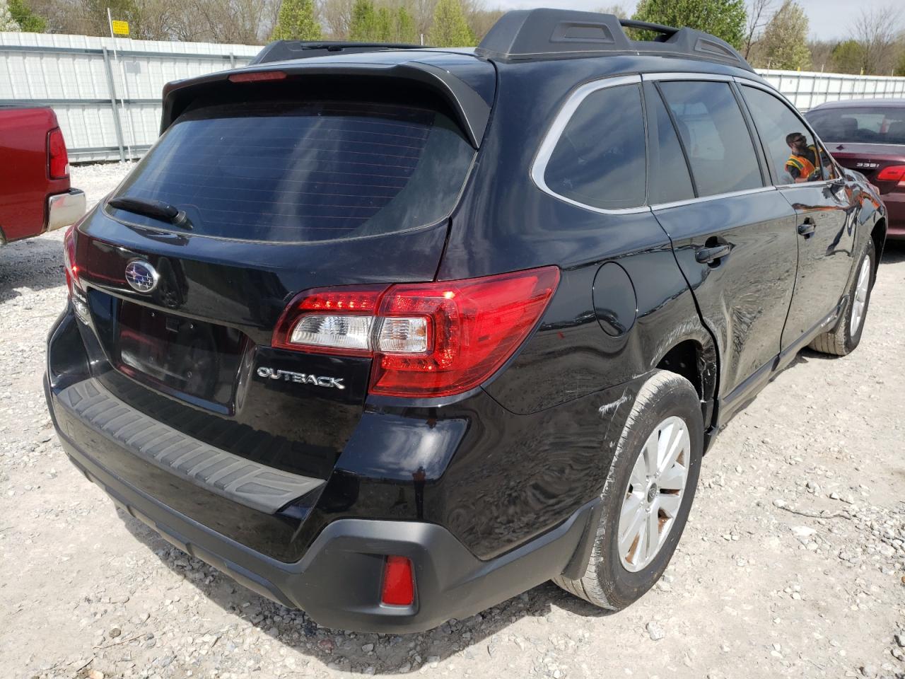 Photo 4 from auction – 2018 SUBARU OUTBACK 2. with VIN 4S4BSAAC6J3322493