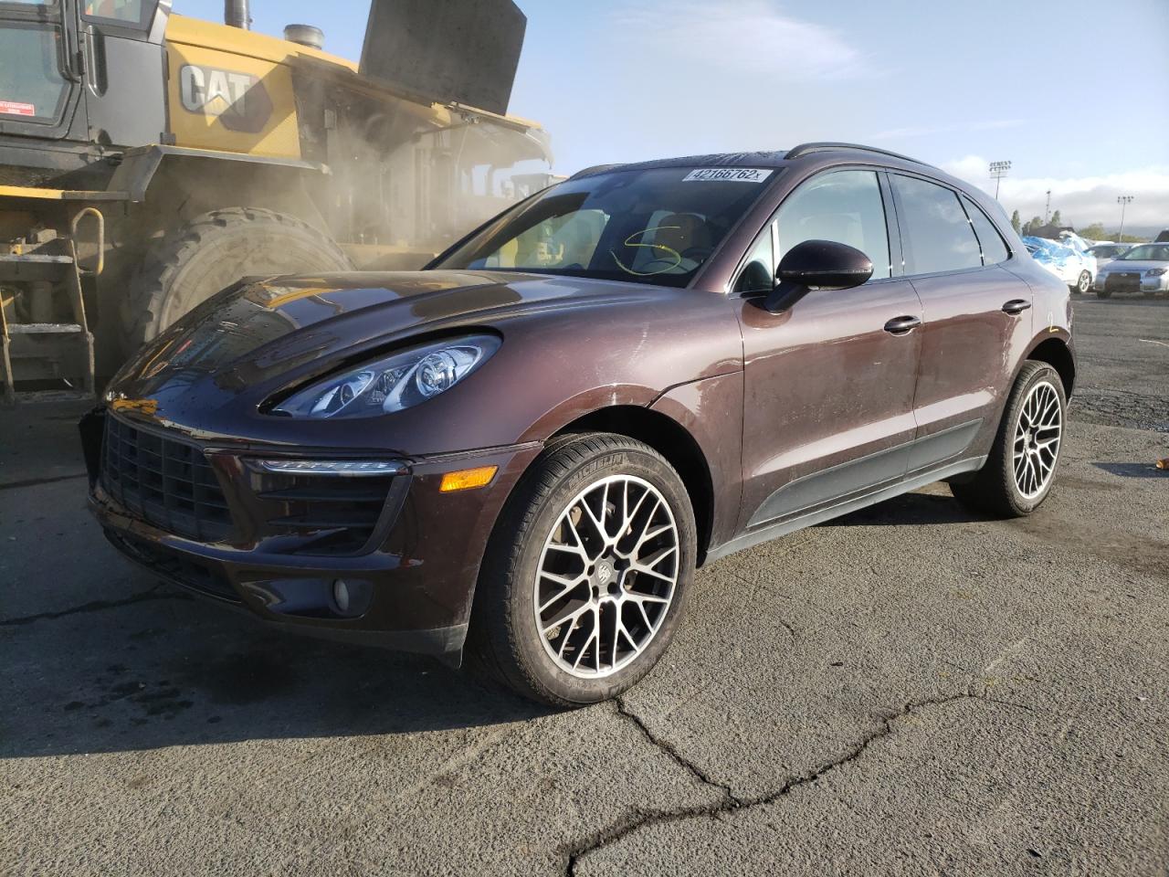 Photo 2 from auction – 2018 PORSCHE MACAN S with VIN WP1AB2A5XJLB32072