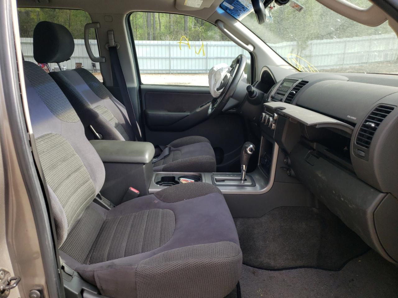 Photo 5 from auction – 2005 NISSAN PATHFINDER with VIN 5N1AR18W45C764864