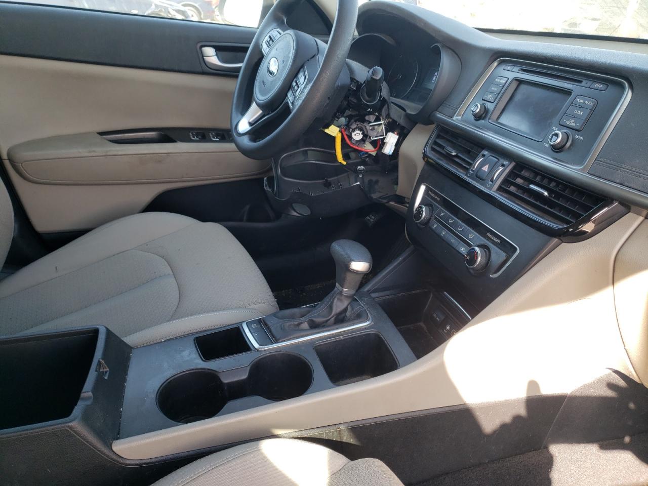 Photo 9 from auction – 2016 KIA OPTIMA LX with VIN KNAGT4L30G5102296
