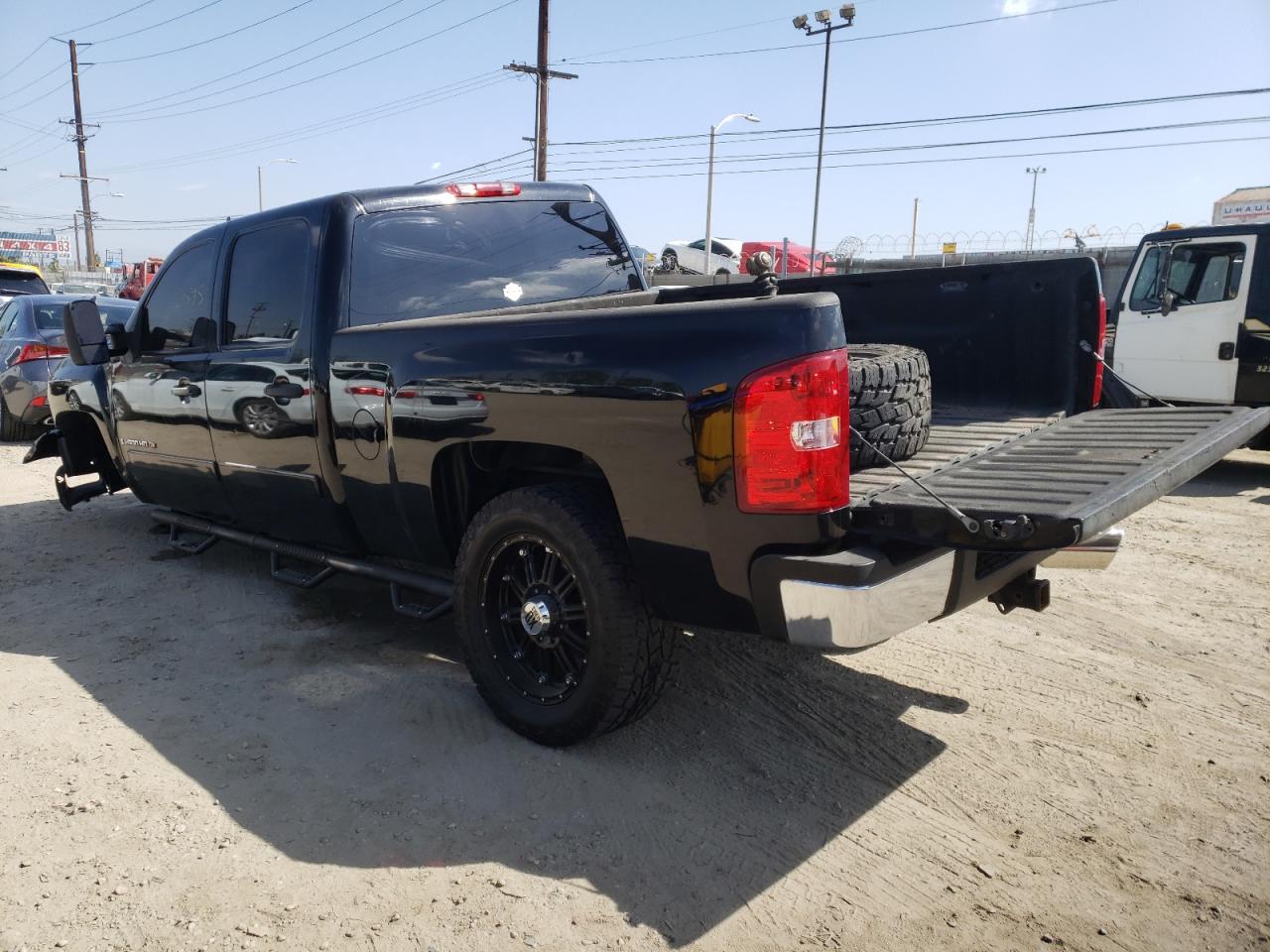 Photo 3 from auction – 2008 CHEVROLET SILVERADO with VIN 1GCHK23668F102422
