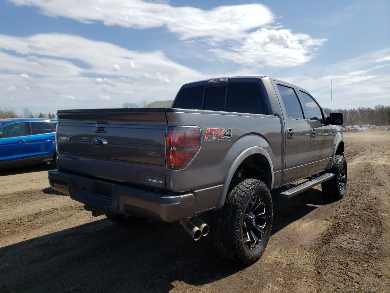 Photo 4 from auction – 2013 FORD F150 SUPER with VIN 1FTFW1EF2DKF25017