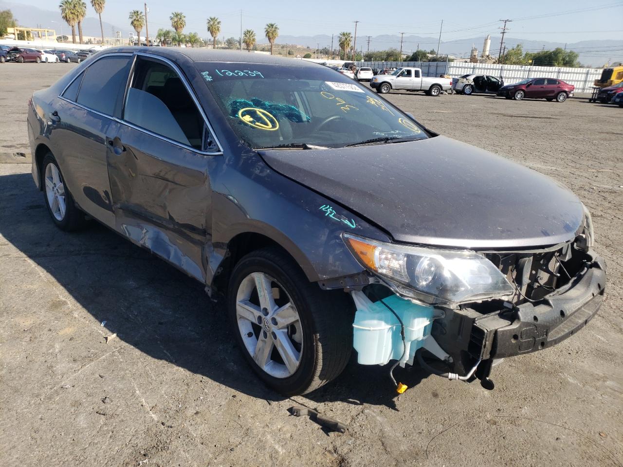 Photo 1 from auction – 2014 TOYOTA CAMRY L with VIN 4T1BF1FK7EU444834