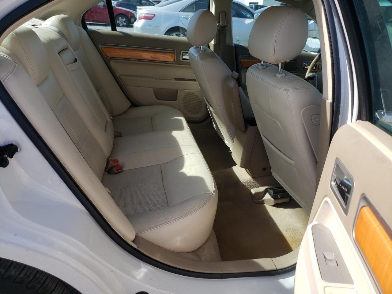 Photo 6 from auction – 2008 LINCOLN MKZ with VIN 3LNHM26T48R652079