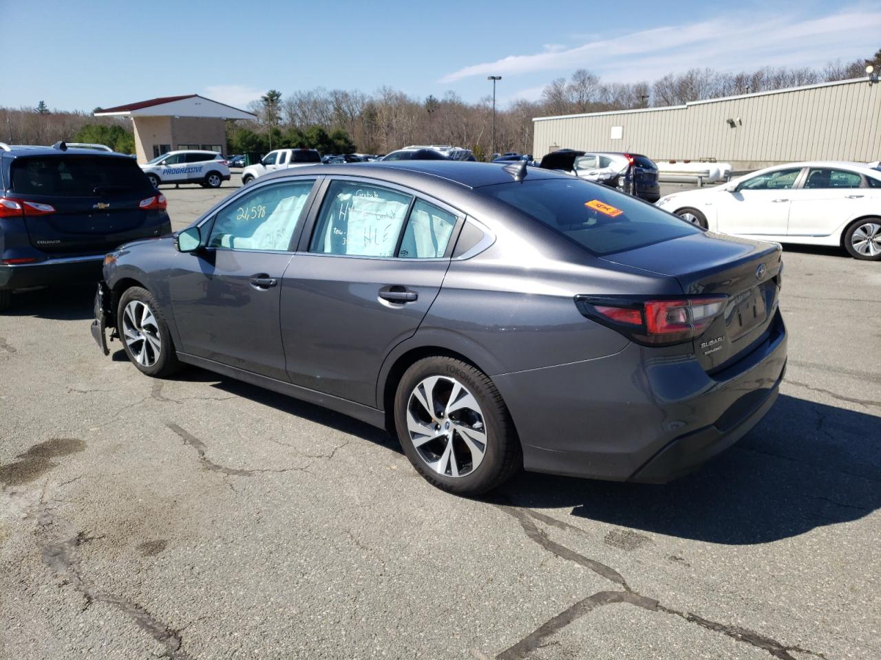 Photo 3 from auction – 2021 SUBARU LEGACY PRE with VIN 4S3BWAF65M3019480