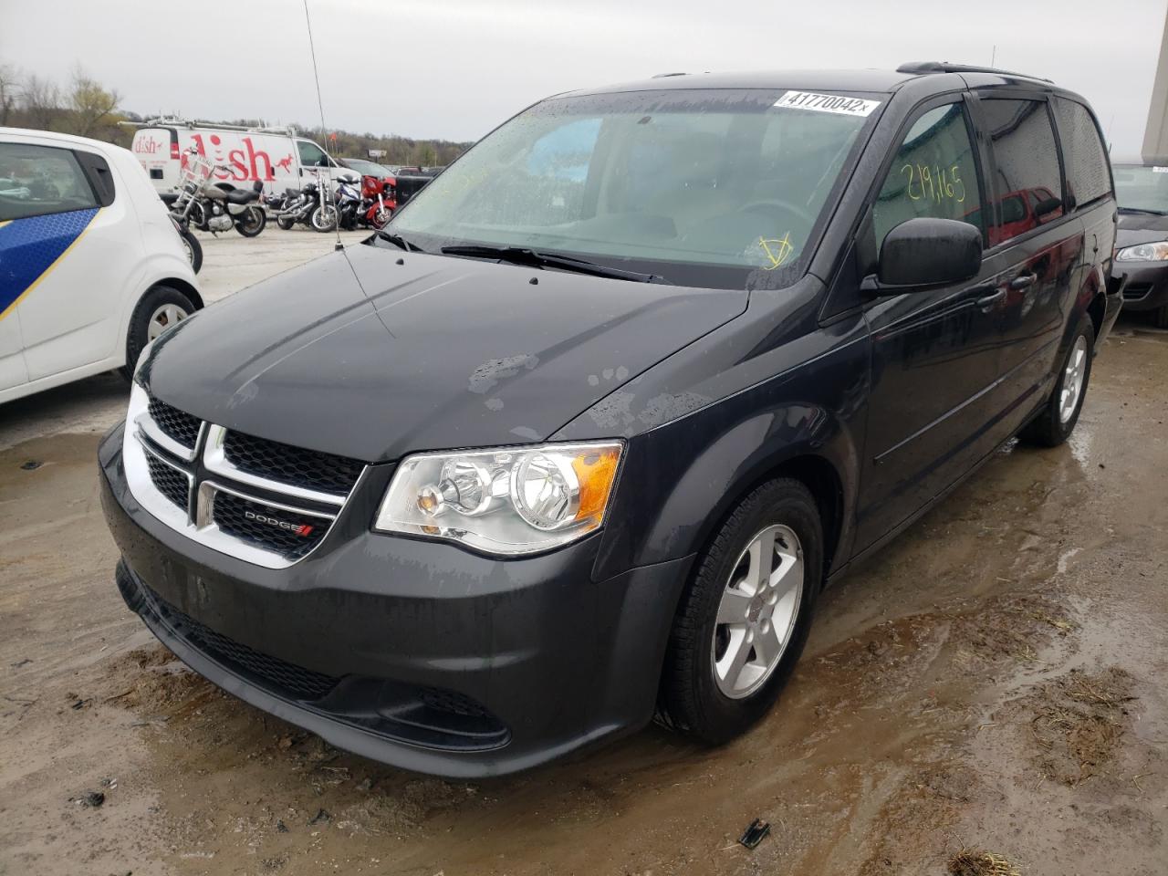 Photo 2 from auction – 2011 DODGE GRAND CARA with VIN 2D4RN3DGXBR711105