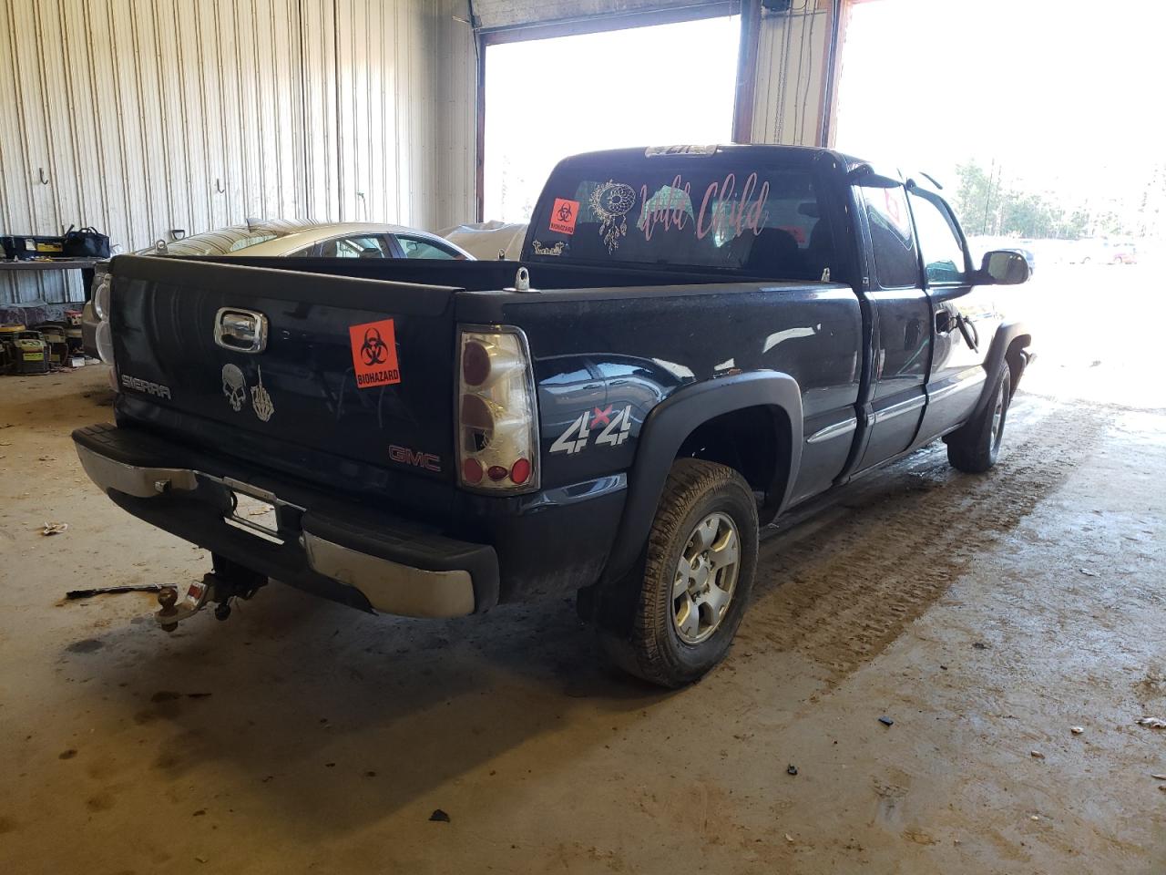 Photo 4 from auction – 2002 GMC NEW SIERRA with VIN 2GTEK19T021249554
