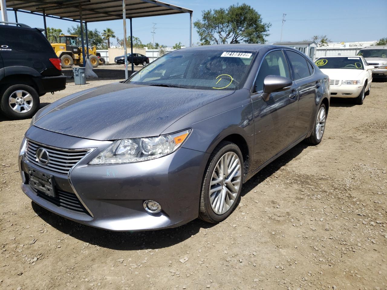 Photo 2 from auction – 2014 LEXUS ES 350 with VIN JTHBK1GG7E2143663