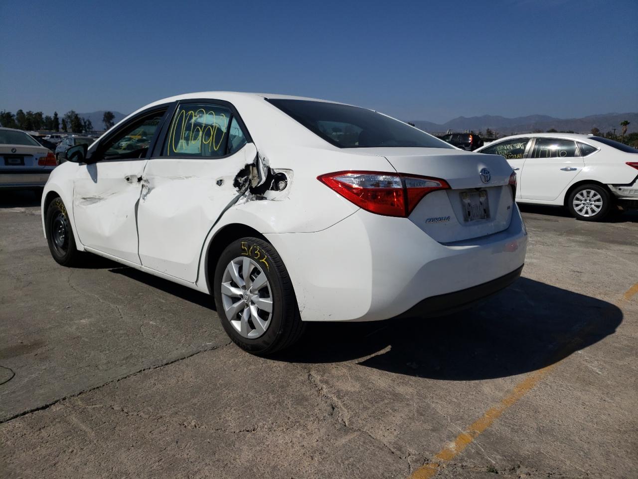 Photo 3 from auction – 2016 TOYOTA COROLLA L with VIN 5YFBURHE0GP397355